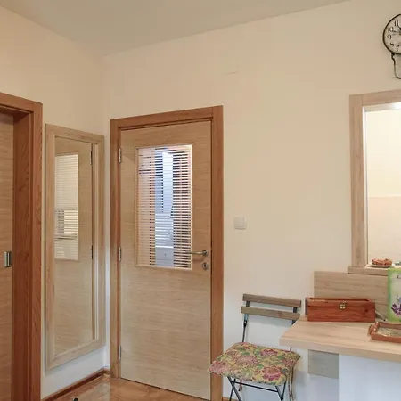 Suncani Apartman Lavanda Apartment *